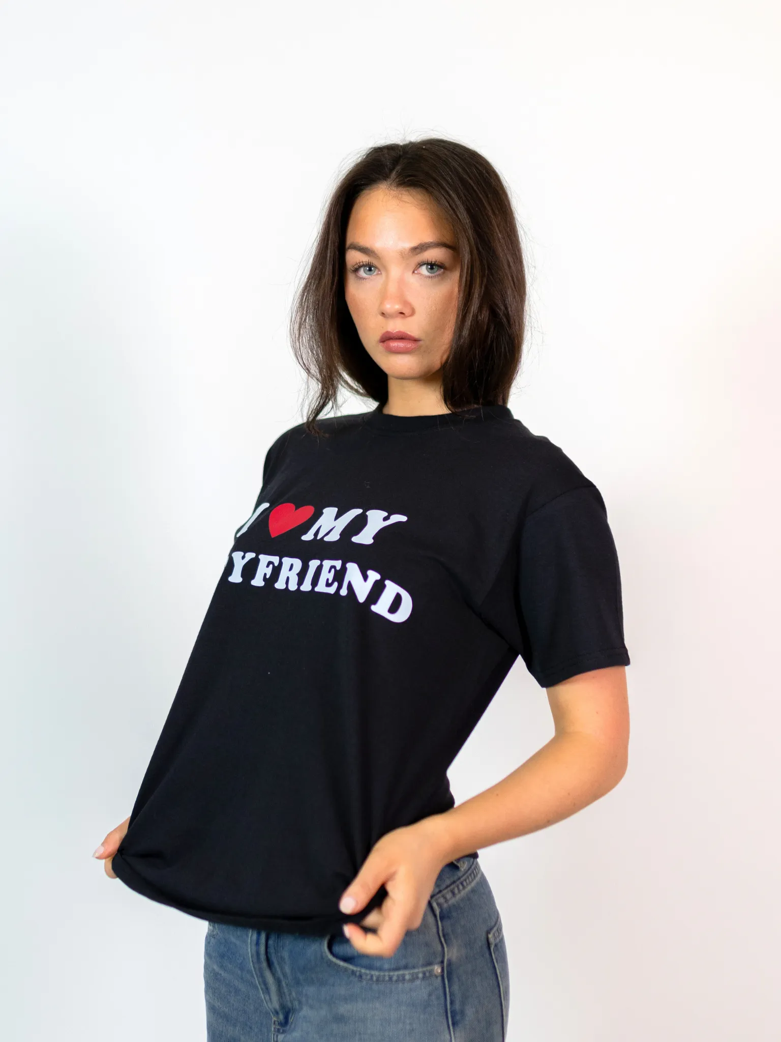 BOYFRIEND UNISEX T-SHIRT - SORT