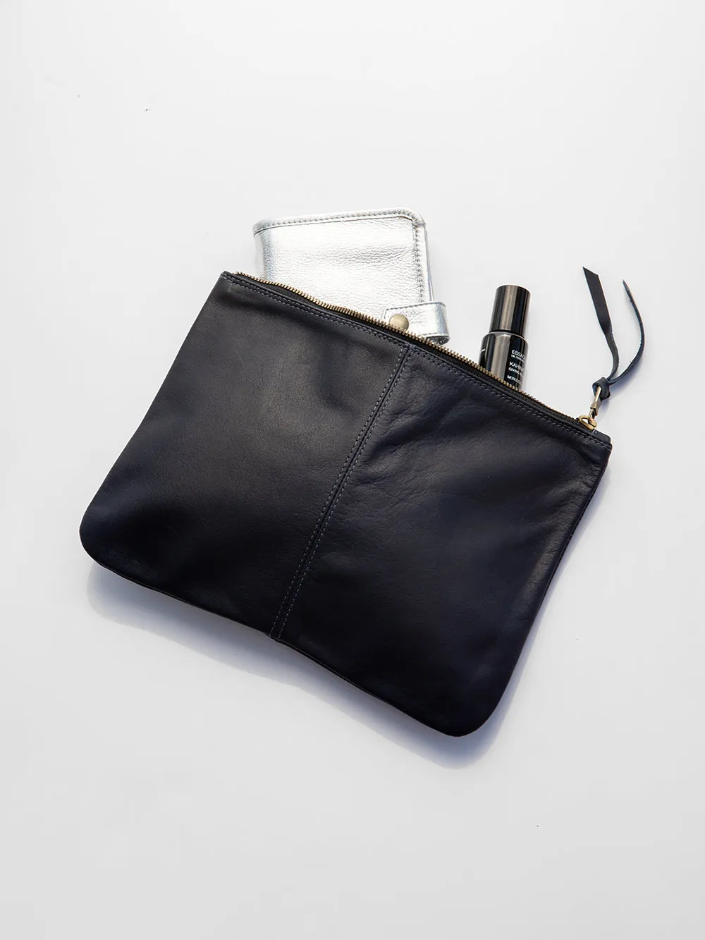 Elke Leather Zip Clutch in Navy