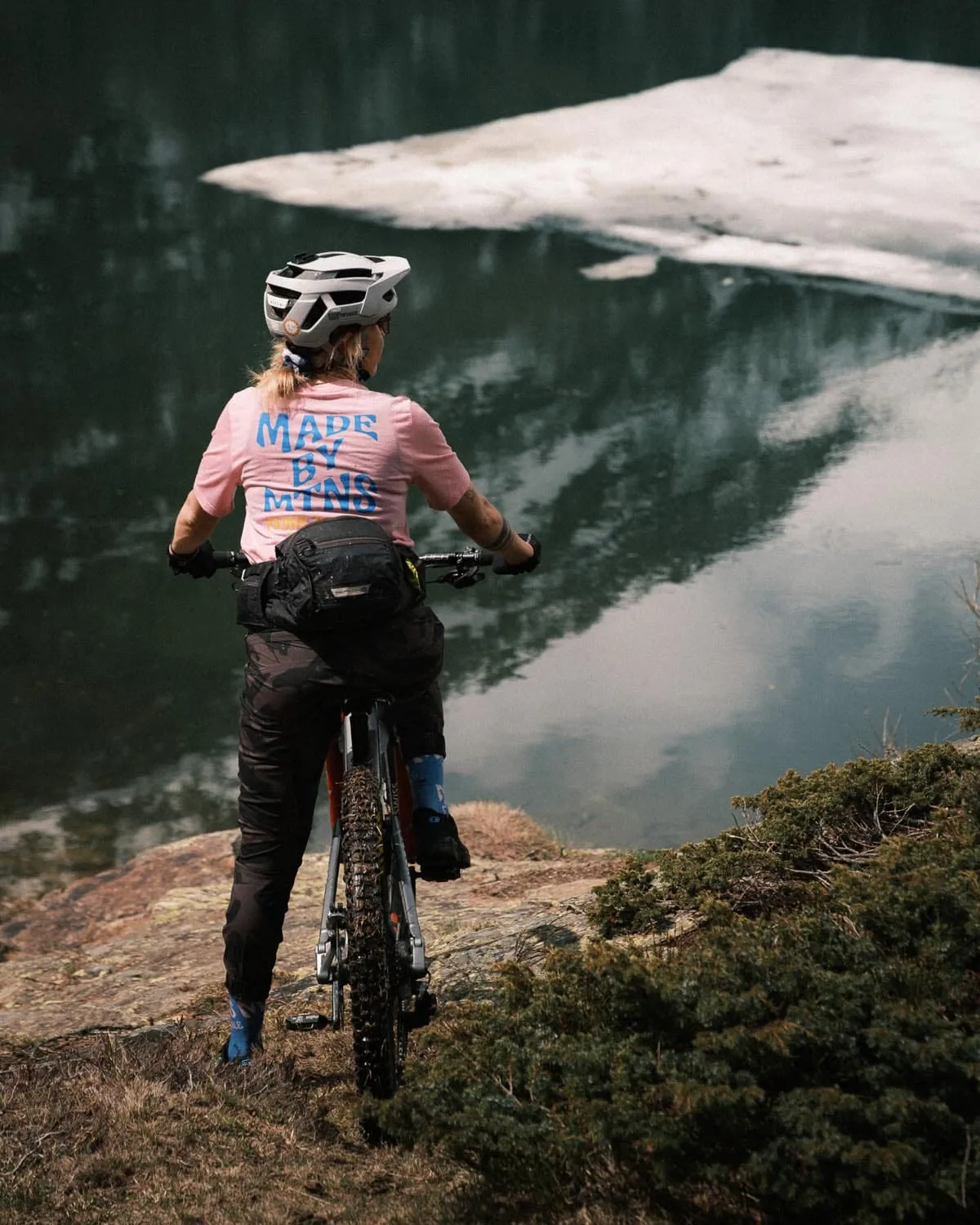 Icon Merino T-Shirt - Pop Pink